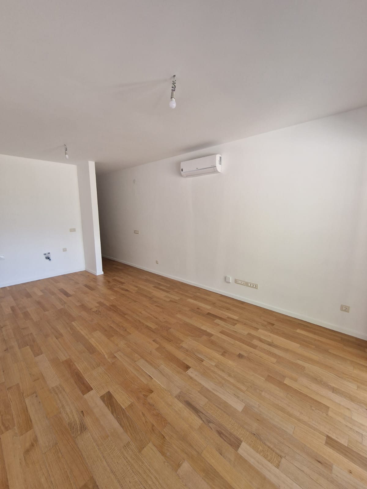 Image of Apartment - 2 Bedrooms - 2 Bathrooms for Sale in Kotor-Dobrota-Montenegro, Image 3